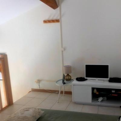 Le coin TV en Mezzanine
